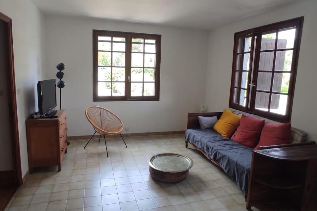 Appartement Au Fond Du Jardin Saint Jean du Pin Exterior foto